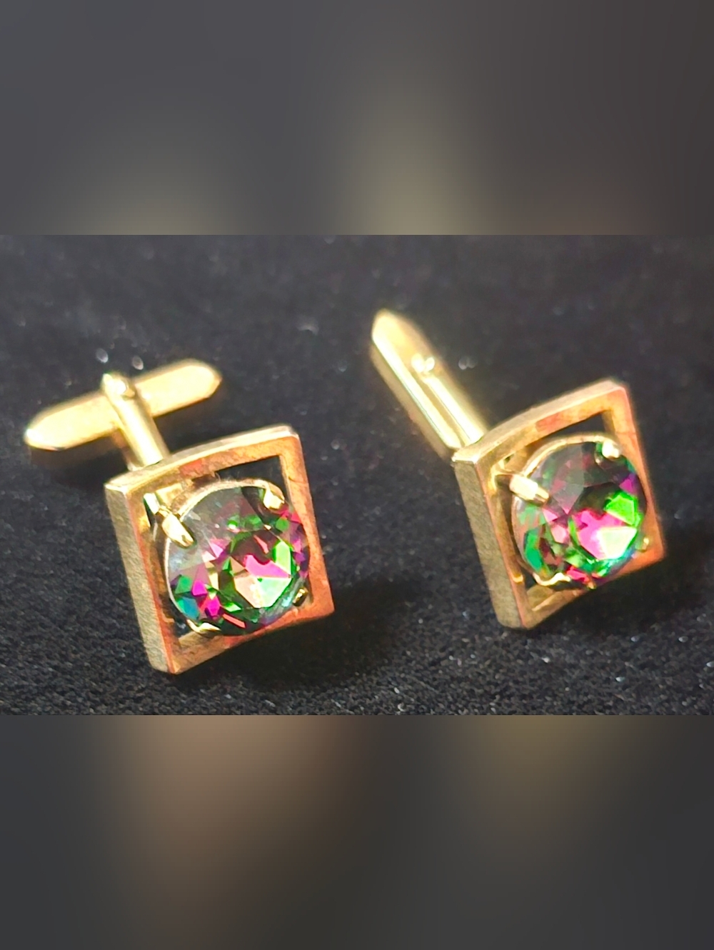 Vintage Swank Gold-Tone Cuff Links with Watermelon Vitrial Medium Mystic Topaz - Picture 3 of 9